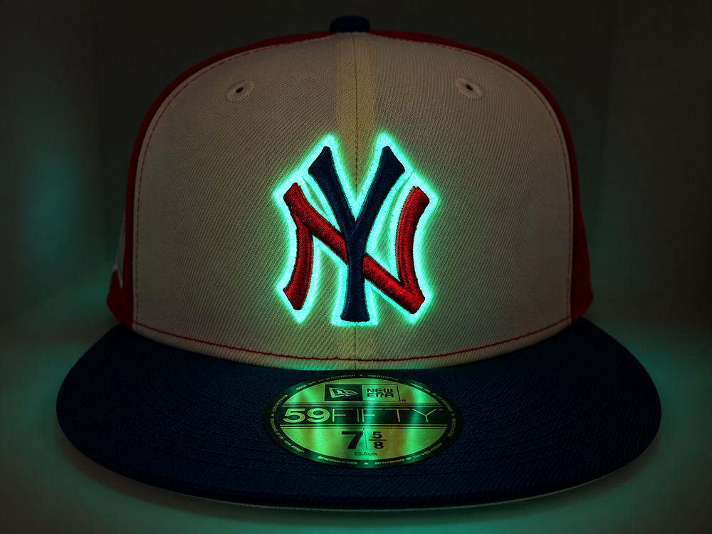 New Era New York Yankees Fitted Hat Camron Pack Glow in Dark Pink UV 7 5/8 1of 6